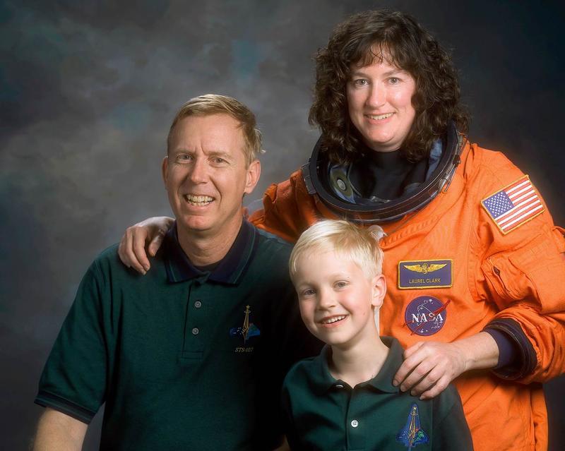 An Astronauts Husband Left Behind Death Sex And Money