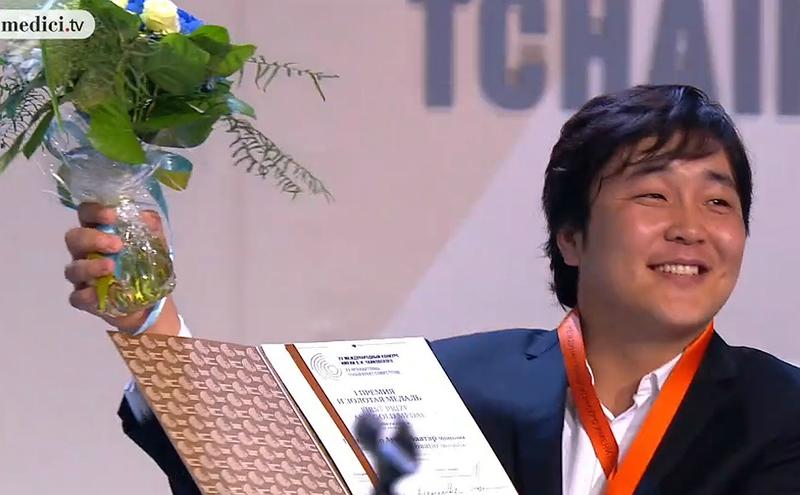 Mongolian baritone Ariunbaatar Ganbaatar wins the gold medal in voice