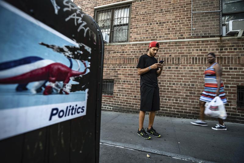 Lead Paint Confusion Casts New Doubts on Private Management of Public  Housing