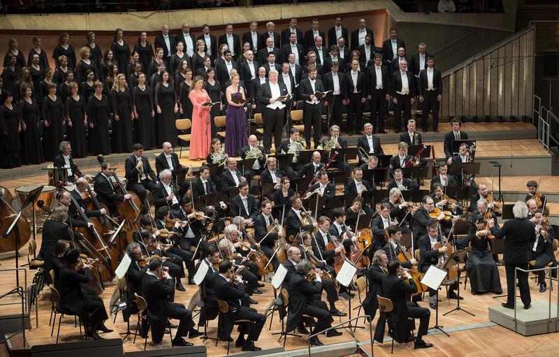 Soloists and the Rundfunkchor Berlin join Simon Rattle and the Berlin Philharmonic for Beethoven's Symphony No. 9.