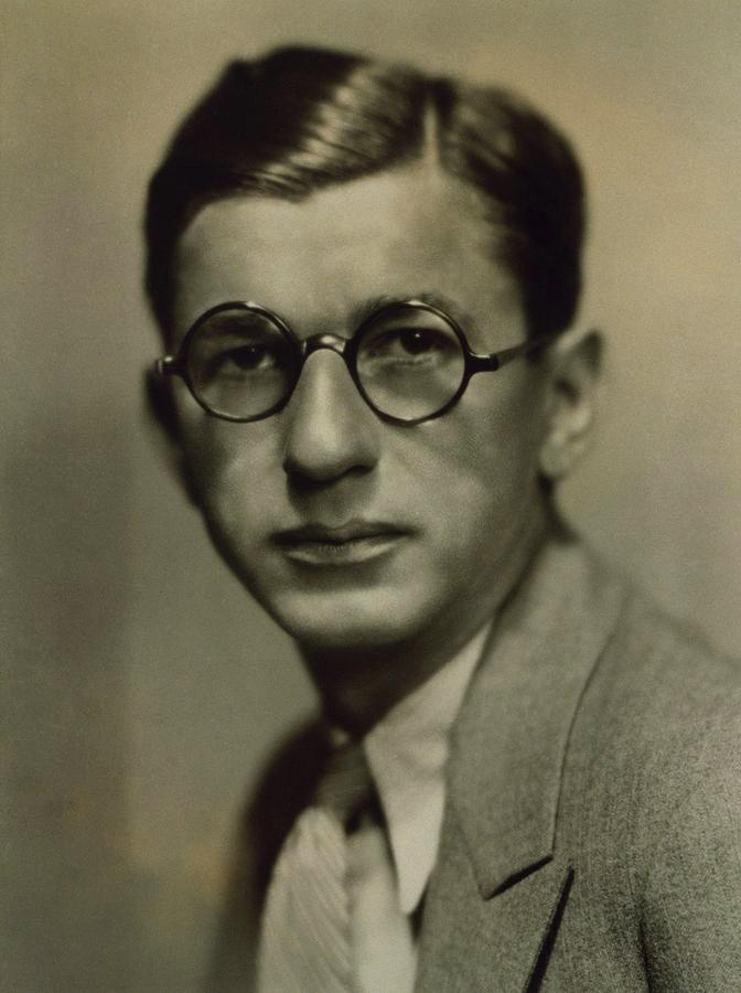 Irving Ceasar in 1930s publicity photo.