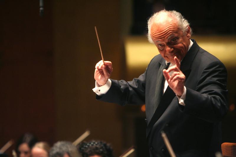 Lorin Maazel conducts the New York Philharmonic at Avery Fisher Hall on Dec. 11, 2008.