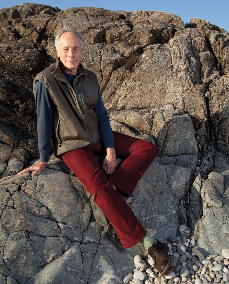 Richard Ford's new novel "Between Them: Remembering My Parents" is a memoir about growing up.