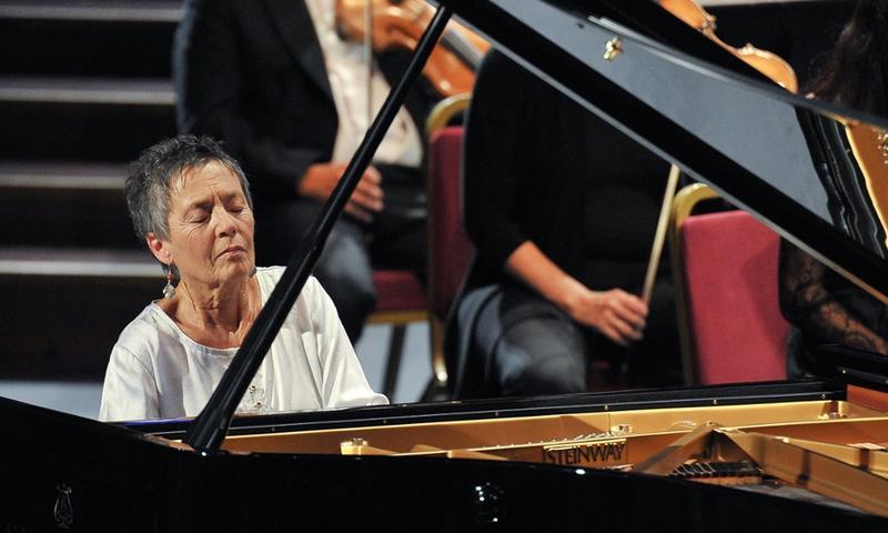 Maria João Pires performs Mozart’s Piano Concerto No 23 in A major