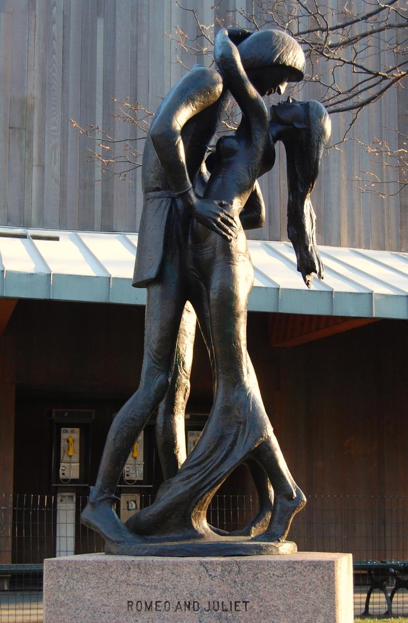 The "Romeo and Juliet" statue near Delacorte Theater in Central Park is one of several statues depicting a fictional woman. There are currently no statues of historical female figures in the park.