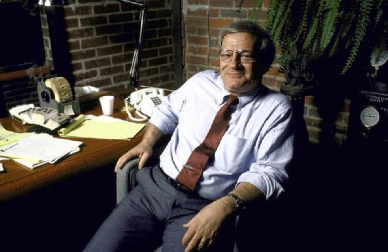 Political Columnist Frank Mankiewicz. 