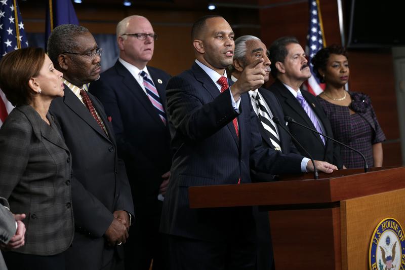 U.S. Rep. Hakeem Jeffries (D-NY) (C) joins with members of the New York congressional delegation on December 3, 2014. 