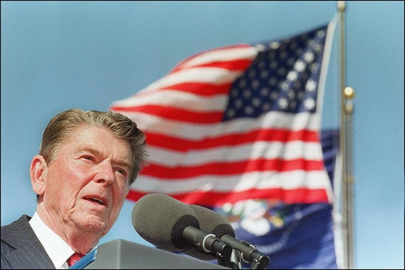  File photo dated 04 November, 1991 shows US President Ronald Reagan giving a speech at the dedication of the library bearing his name in Simi Valley, California.