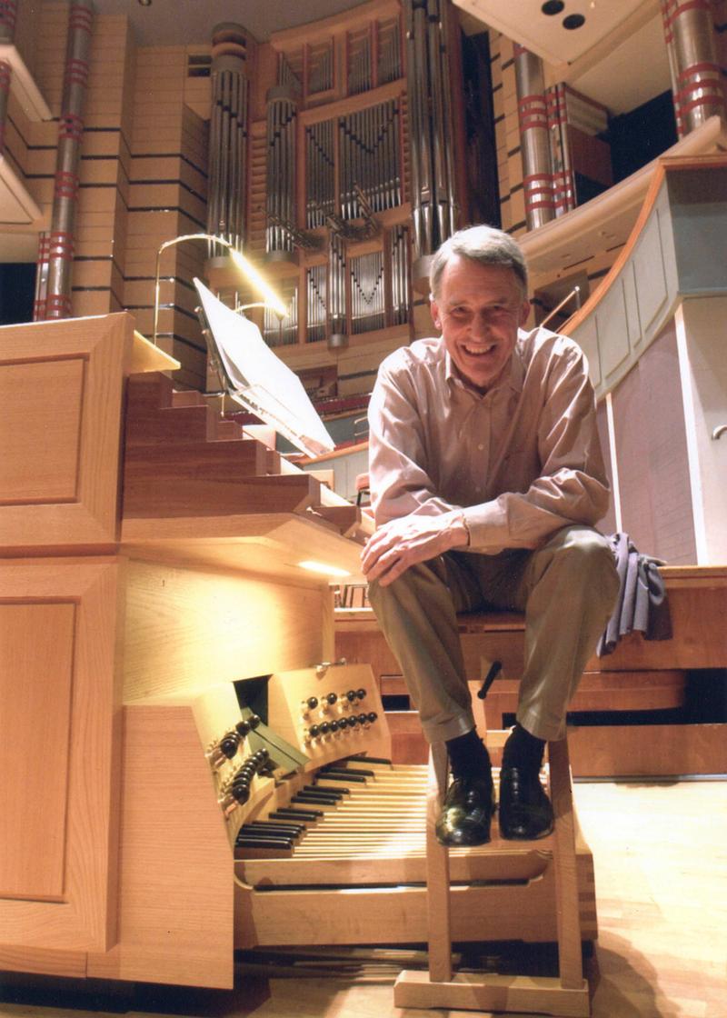 Simon Preston, organist