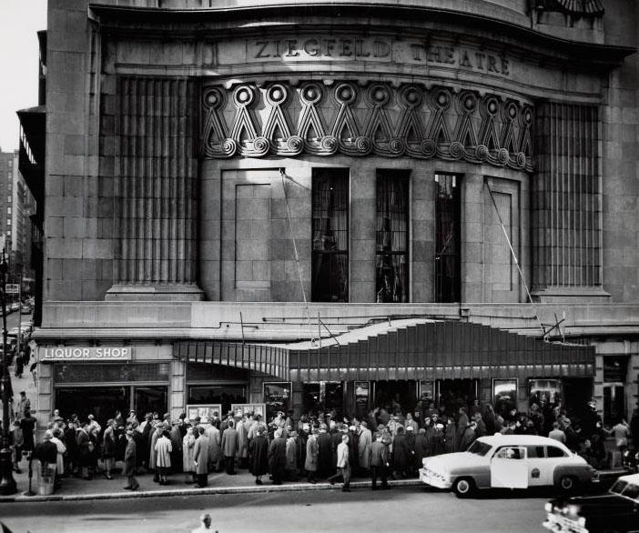 The original Ziegfeld Theatre built in 1927 at the corner of 6th Avenue and 53rd Street.