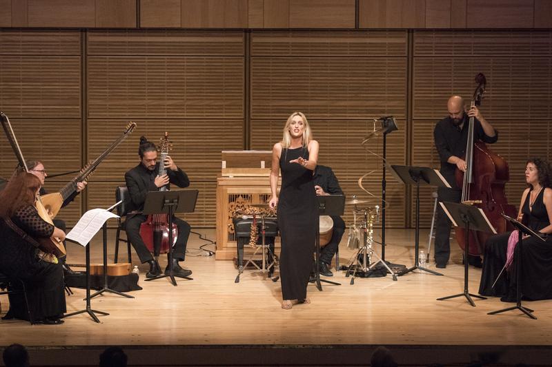 L'Arpeggiata with soprano Céline Scheen