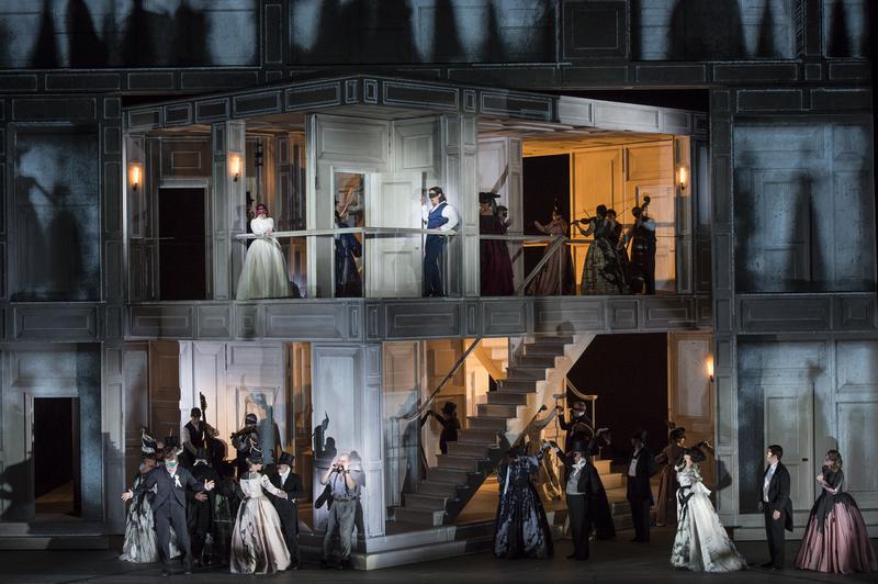 A scene from Don Giovanni at the Royal Opera House