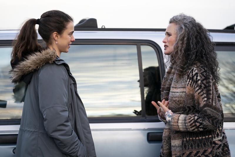 MAID (L to R) MARGARET QUALLEY as ALEX and ANDIE MACDOWELL as PAULA in episode 106 of MAID