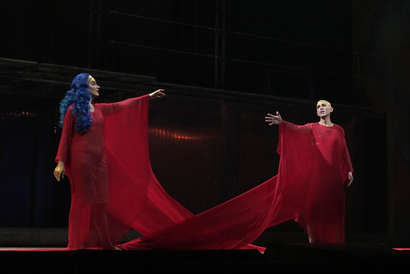Rihab Chaieb as Nefertiti and Anthony Roth Costanzo in the title role of Philip Glass's "Akhnaten." 