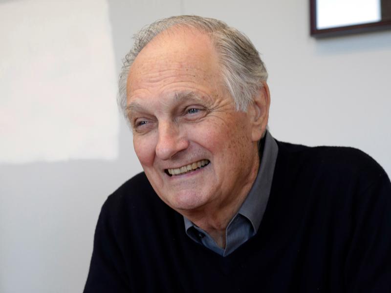 Alan Alda's On His 'Marriage Story' Role and His Podcast – IndieWire