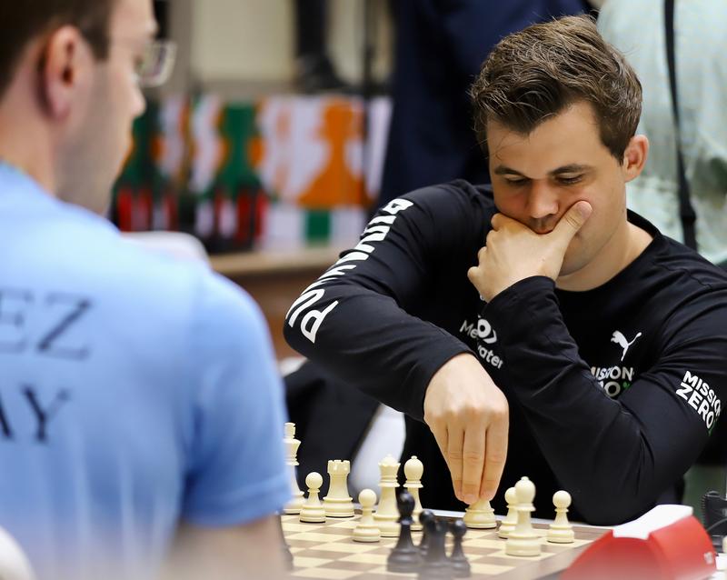 Magnus Carlsen launches online chess super-tournament
