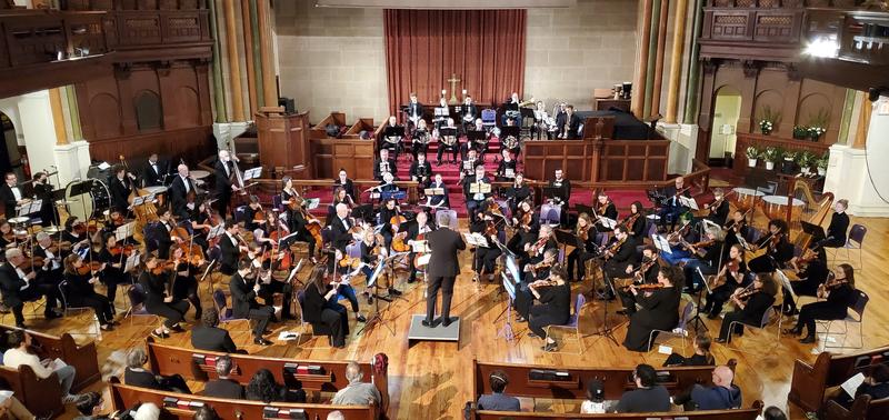 The Riverside Orchestra in performance