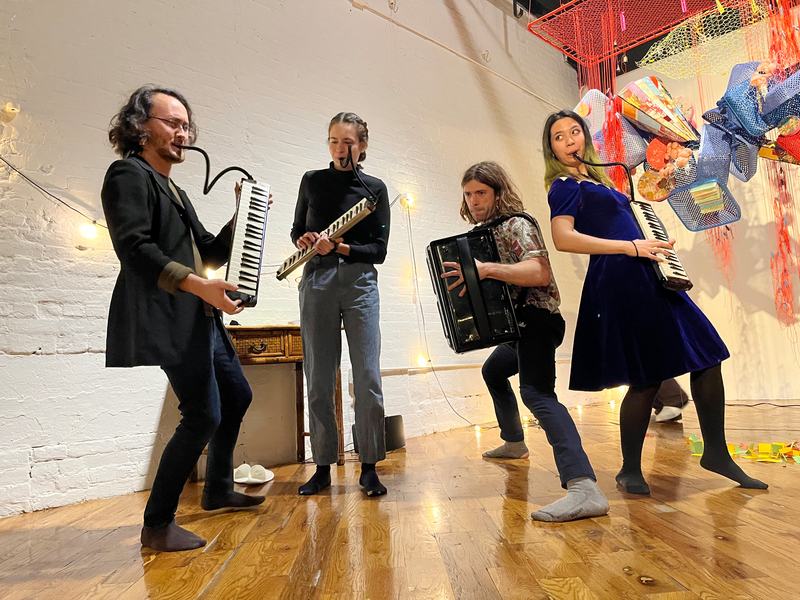 A picture of the Melodica Drone & Bach Quartet