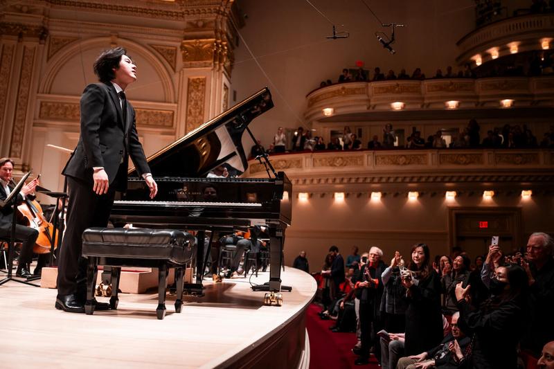 Yunchan Lim with the London Symphony Orchestra