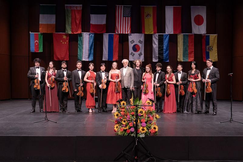 VioliniPalpiti and Eduard Schmieder