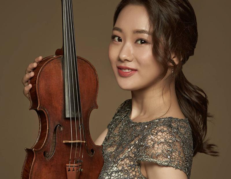 Ji Won Song Performs Works by Schumann, Brahms and Sibelius | Midday