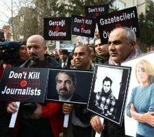 Reporting from Syria, the lifespan of a fact, and More