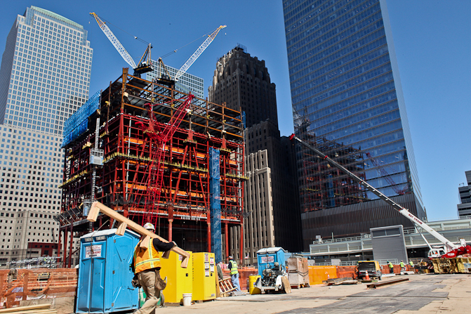 One World Trade Center reaches deal for entire floor