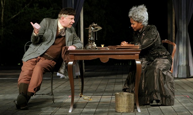 David Manis and Tonya Pinkins in "All's Well That Ends Well"