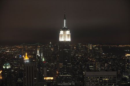Tonight and tomorrow the lights will be red and yellow. (Photo by Brad Barket/Getty Images)