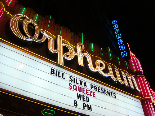 Squeeze marquee